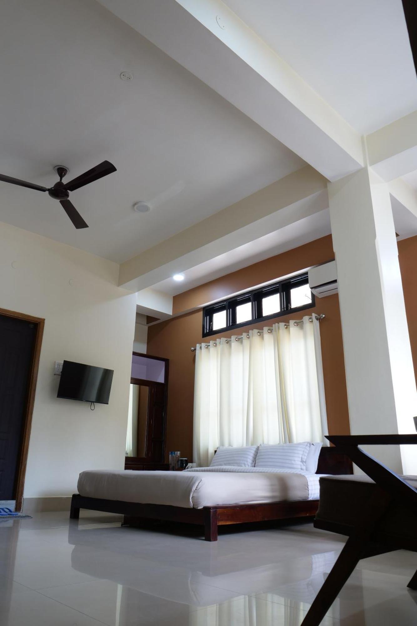 امفال Joy'S Bnb المظهر الخارجي الصورة